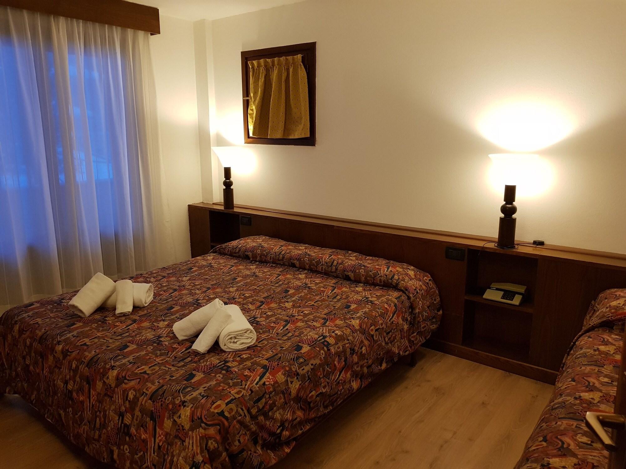 Hotel Alle Tre Baite Santa Caterina Valfurva Dış mekan fotoğraf