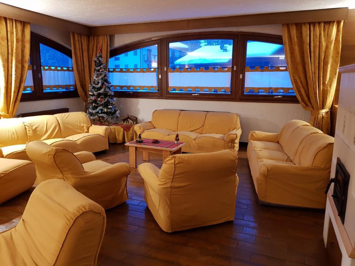 Hotel Alle Tre Baite Santa Caterina Valfurva Dış mekan fotoğraf
