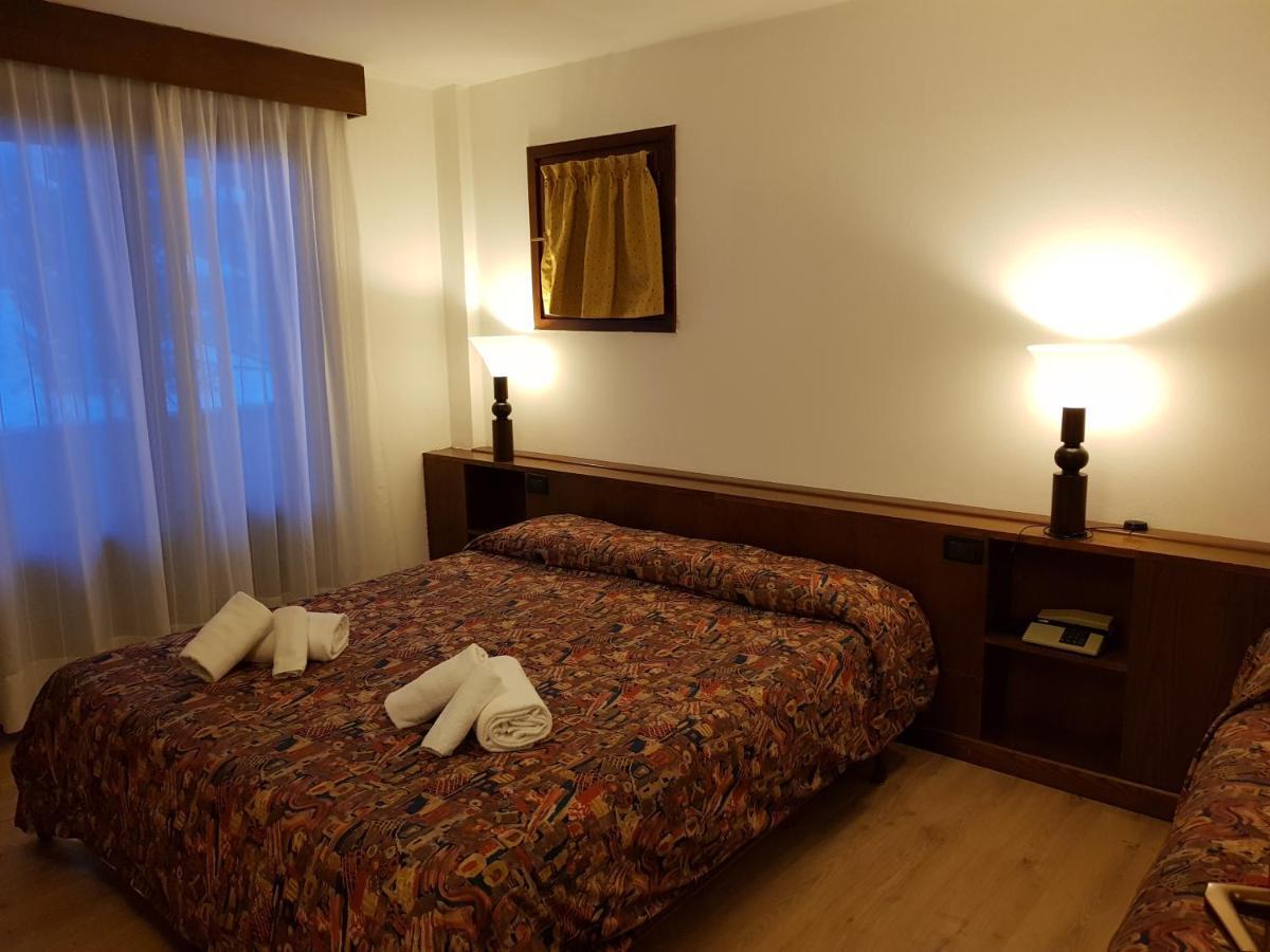 Hotel Alle Tre Baite Santa Caterina Valfurva Dış mekan fotoğraf