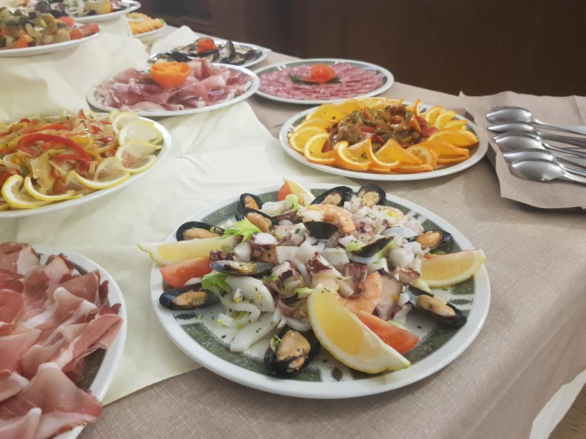 Hotel Alle Tre Baite Santa Caterina Valfurva Dış mekan fotoğraf