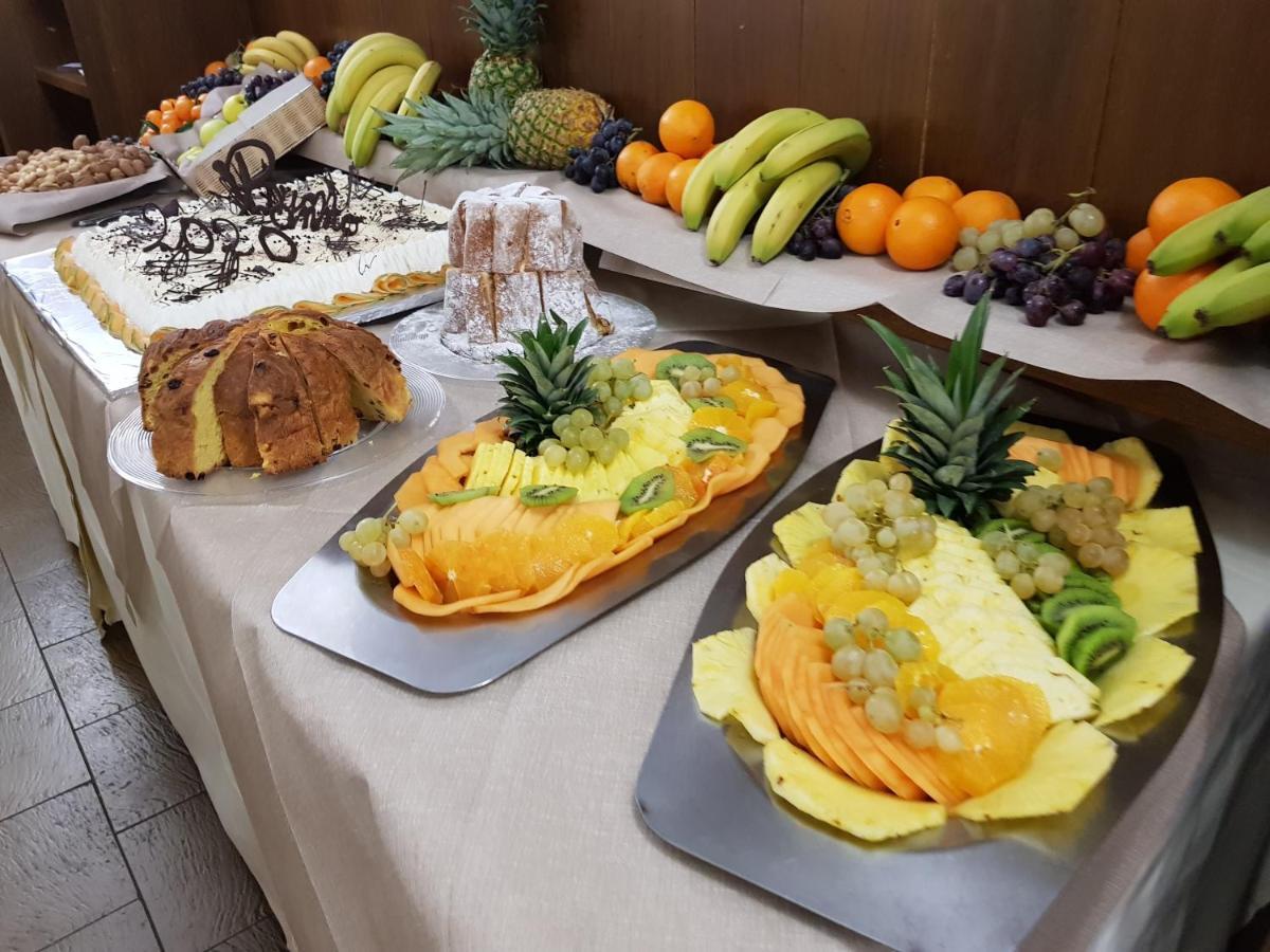 Hotel Alle Tre Baite Santa Caterina Valfurva Dış mekan fotoğraf